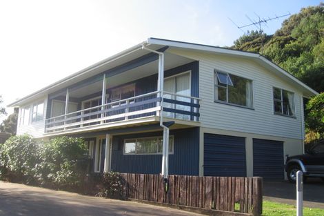 Photo of property in 5 Luff Place, Whitby, Porirua, 5024