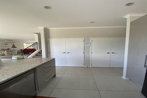 Photo of property in 10 Mauku Lane, Greenhithe, Auckland, 0632