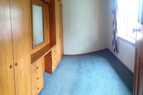 Photo of property in 37 Lyndon Street, Riccarton, Christchurch, 8041