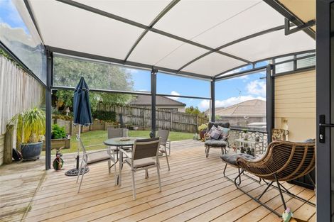 Photo of property in 1/8 Kells Place, Botany Downs, Auckland, 2010