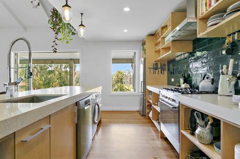 Photo of property in 4/142 Mapara Road, Acacia Bay, Taupo, 3385
