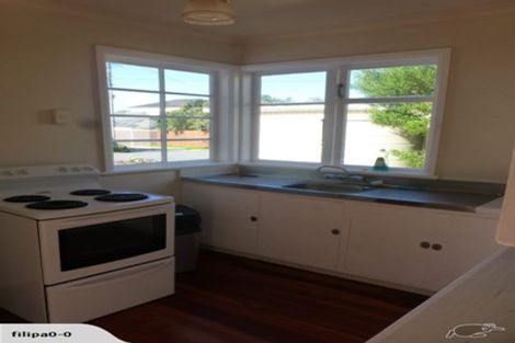 Photo of property in 156a Queens Drive, Lyall Bay, Wellington, 6022