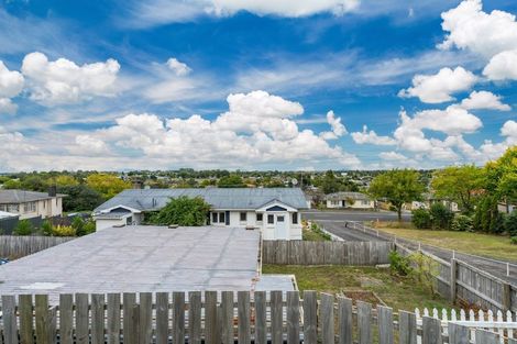 Photo of property in 90u3 Mahoe Street, Melville, Hamilton, 3206