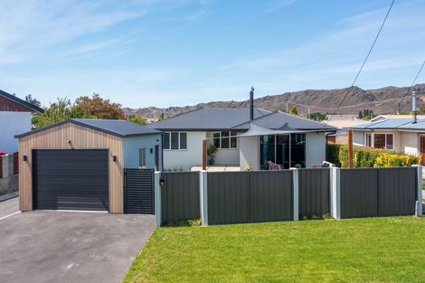 Photo of property in 13 Simmonds Street, Alexandra, 9320