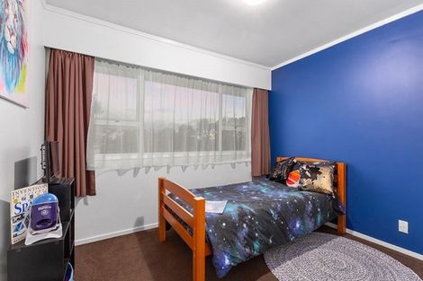 Photo of property in 25 Anich Road, Massey, Auckland, 0614
