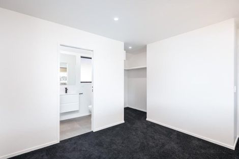 Photo of property in 6 Banks Street, Marfell, New Plymouth, 4310