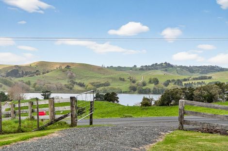 Photo of property in 667 Pahi Road, Pahi, Paparoa, 0571