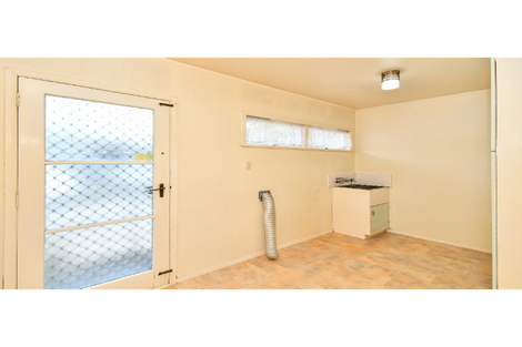 Photo of property in 57 Ray Small Drive, Pahurehure, Papakura, 2113