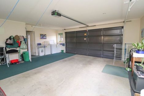 Photo of property in 2 Merrimana Drive, Thames, 3500