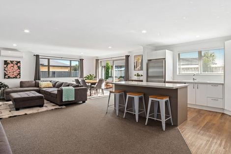 Photo of property in 47 Kendall View, Stoke, Nelson, 7011