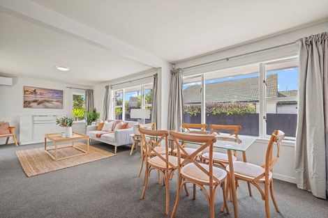 Photo of property in 47 Northcote Road, Northcote, Christchurch, 8052