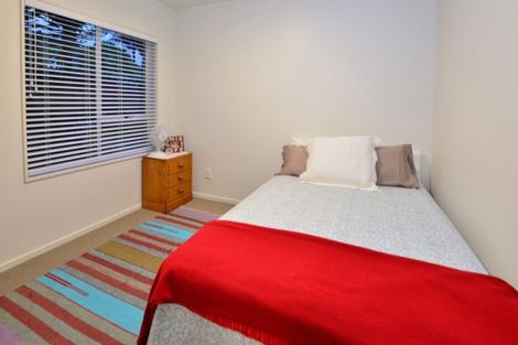 Photo of property in 51 Maygrove Drive, Orewa, 0931