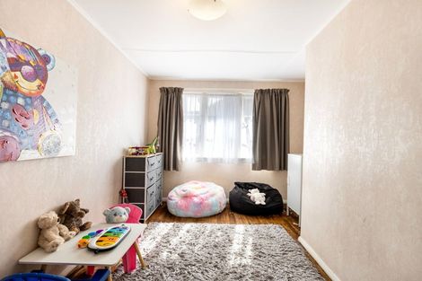 Photo of property in 20 Armstrong Place, Gonville, Whanganui, 4501