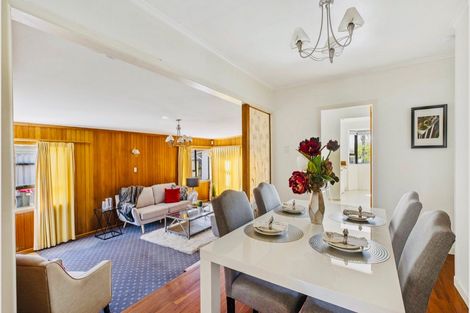 Photo of property in 14 Evans Road, Weymouth, Auckland, 2103
