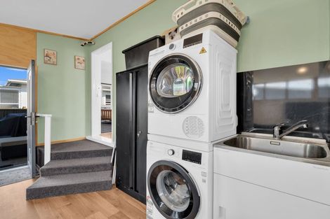 Photo of property in 33 Landing Road, Whakatane, 3120