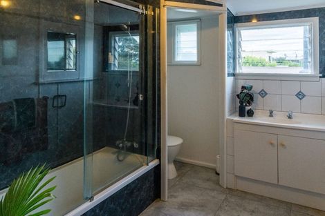 Photo of property in 292 Clifton Road, Te Awanga, 4102