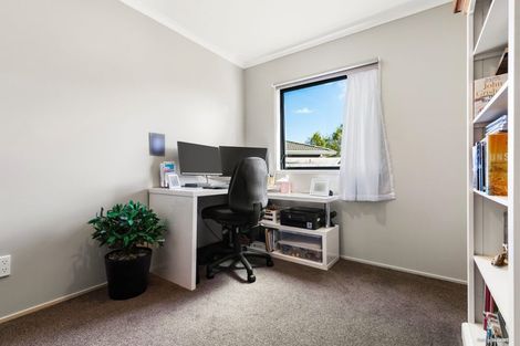 Photo of property in 71 Hamilton Drive, Waiuku, 2123