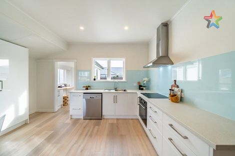 Photo of property in 4 Dyer Street, Epuni, Lower Hutt, 5011