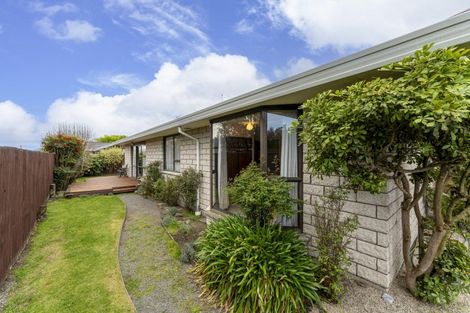 Photo of property in 8 Checketts Avenue, Halswell, Christchurch, 8025