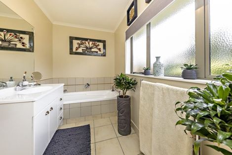 Photo of property in 58 Taka Street, Takanini, 2112