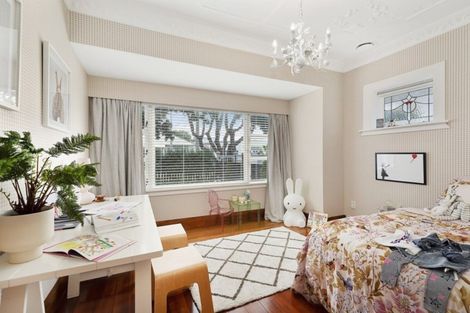 Photo of property in 52 Dundas Street, Seatoun, Wellington, 6022