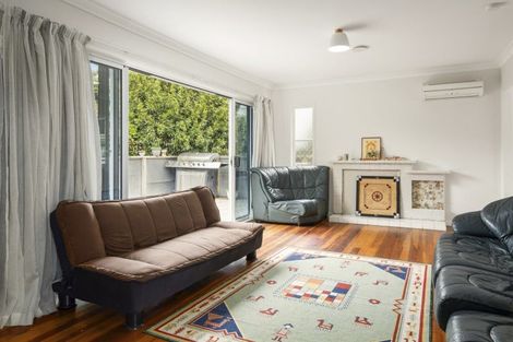 Photo of property in 2 Gear Street, Utuhina, Rotorua, 3015