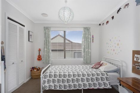 Photo of property in 71 Leeward Drive, Whitby, Porirua, 5024