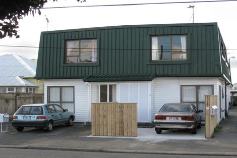 Photo of property in 103f1 Rongotai Road, Kilbirnie, Wellington, 6022