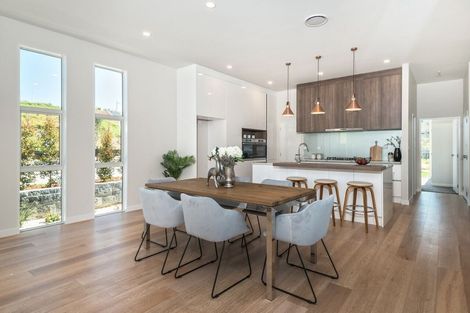 Photo of property in 23 Tawatawa Street, Long Bay, Auckland, 0630