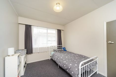 Photo of property in 44 Holdsworth Avenue, Milson, Palmerston North, 4414