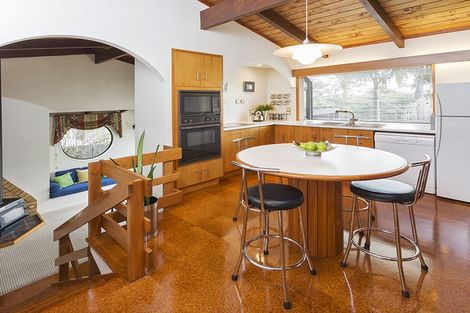 Photo of property in 6 Redoubt Road, Goodwood Heights, Auckland, 2105