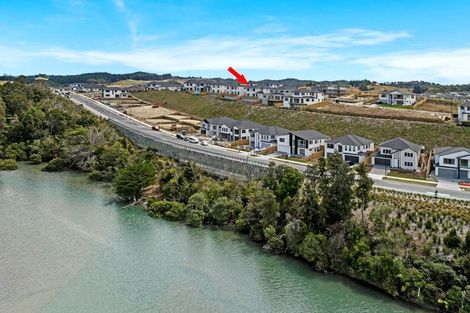 Photo of property in 28 Cassidy Drive, Orewa, 0931