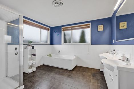 Photo of property in 30 Oberon Street, Stratford, 4332