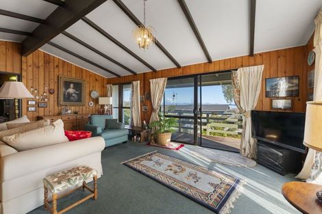 Photo of property in 48 Harvey Street, Waipahihi, Taupo, 3330