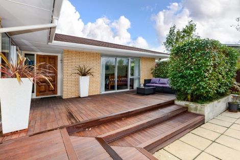 Photo of property in 4 Kirkdale Place, Avonhead, Christchurch, 8042