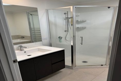 Photo of property in 13/1 Scott Road, Hobsonville, Auckland, 0616
