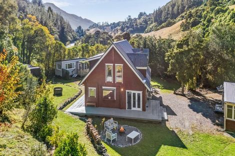 Photo of property in 2 Teal Valley Road, Hira, Nelson, 7071