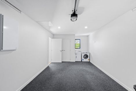 Photo of property in 9 Mcgibbon Lane, Jacks Point, 9371
