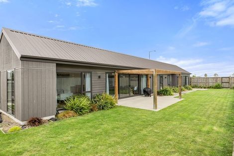 Photo of property in 1 Newman Road, Rolleston, 7614