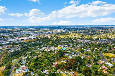 Photo of property in 12 Kukupa Road, Sunnyvale, Auckland, 0612