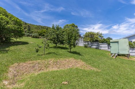 Photo of property in 61a Kotare Street, Waikanae, 5036