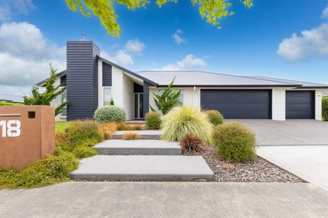 Photo of property in 18 Lilac Close, Cambridge, 3434