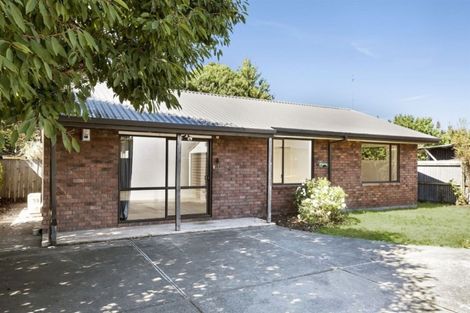 Photo of property in 6 Oakhurst Place, Russley, Christchurch, 8042