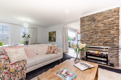 Photo of property in 27 Burnton Street, Epuni, Lower Hutt, 5011