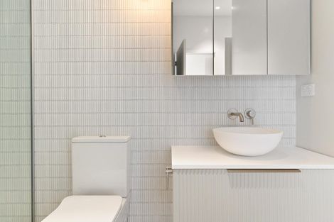 Photo of property in 15a Potters Hill Drive, Queenstown, 9300