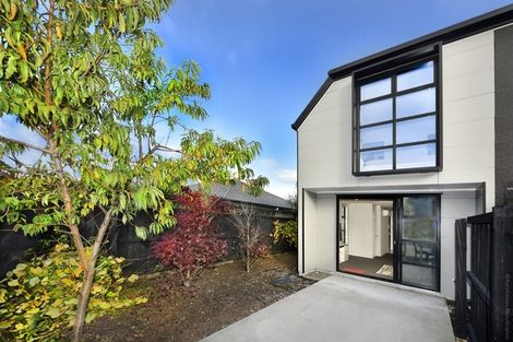 Photo of property in 8/68 Barbour Street, Waltham, Christchurch, 8011