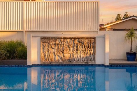 Photo of property in 91 Marine Parade, Mount Maunganui, 3116
