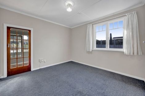 Photo of property in 63 Gladstone Street, Hawera, 4610