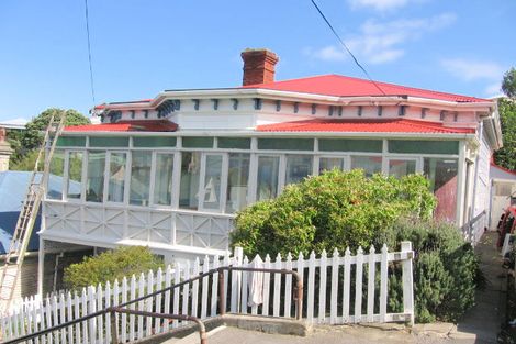 Photo of property in 35 Hankey Street, Mount Cook, Wellington, 6011