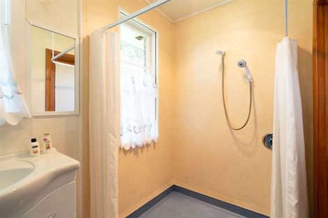 Photo of property in 18 Boulton Road, Levin, 5510